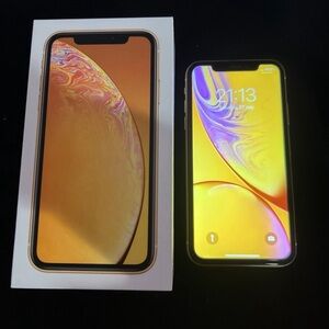Apple iPhone XR 256 GB in Yellow for T-Mobile
